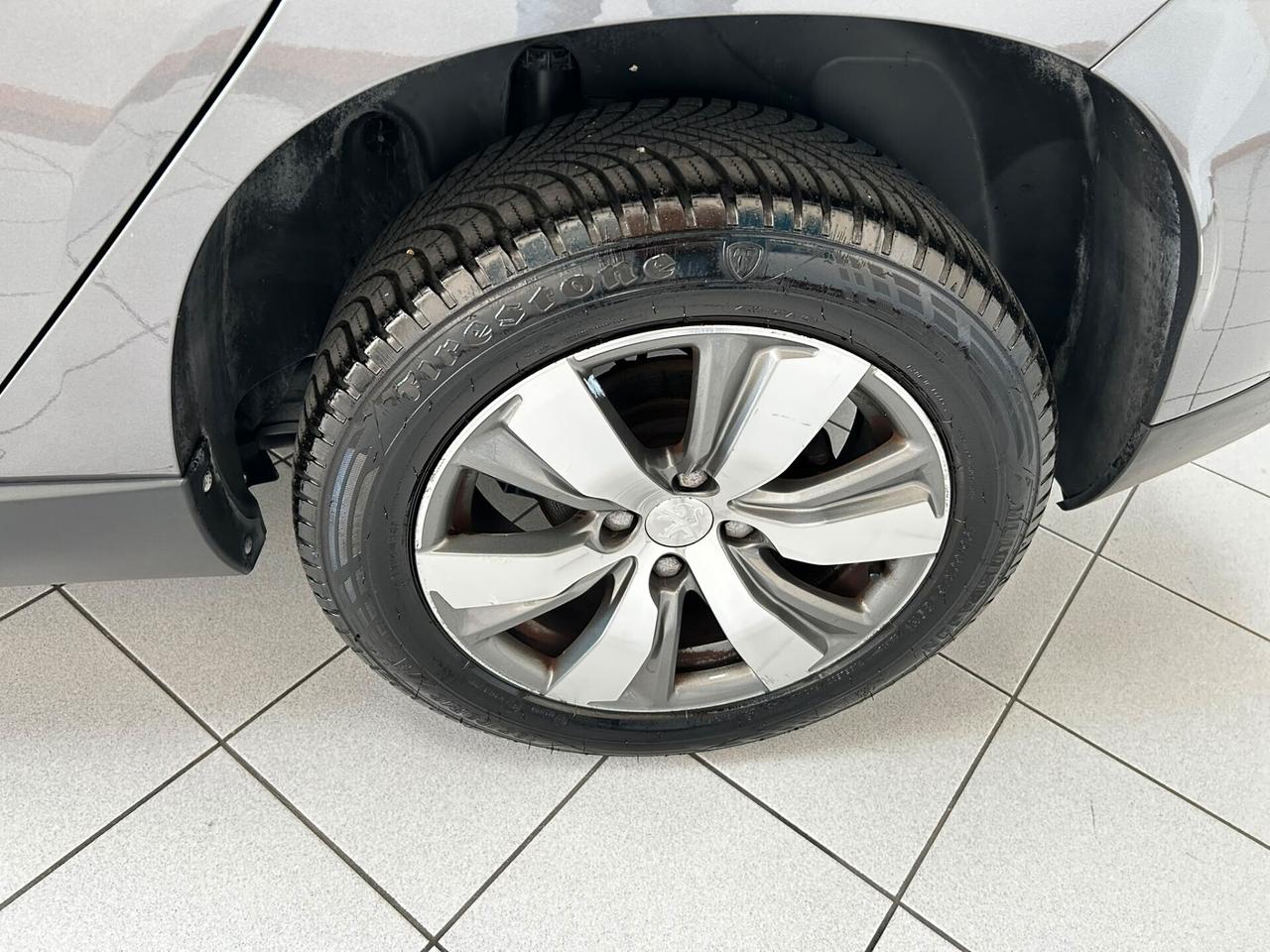 Peugeot 2008 1.6 e-HDi X NEOPATENTATI 2014