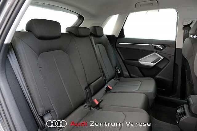 Audi Q3 35 TDI 150CV Quattro Stronic Business