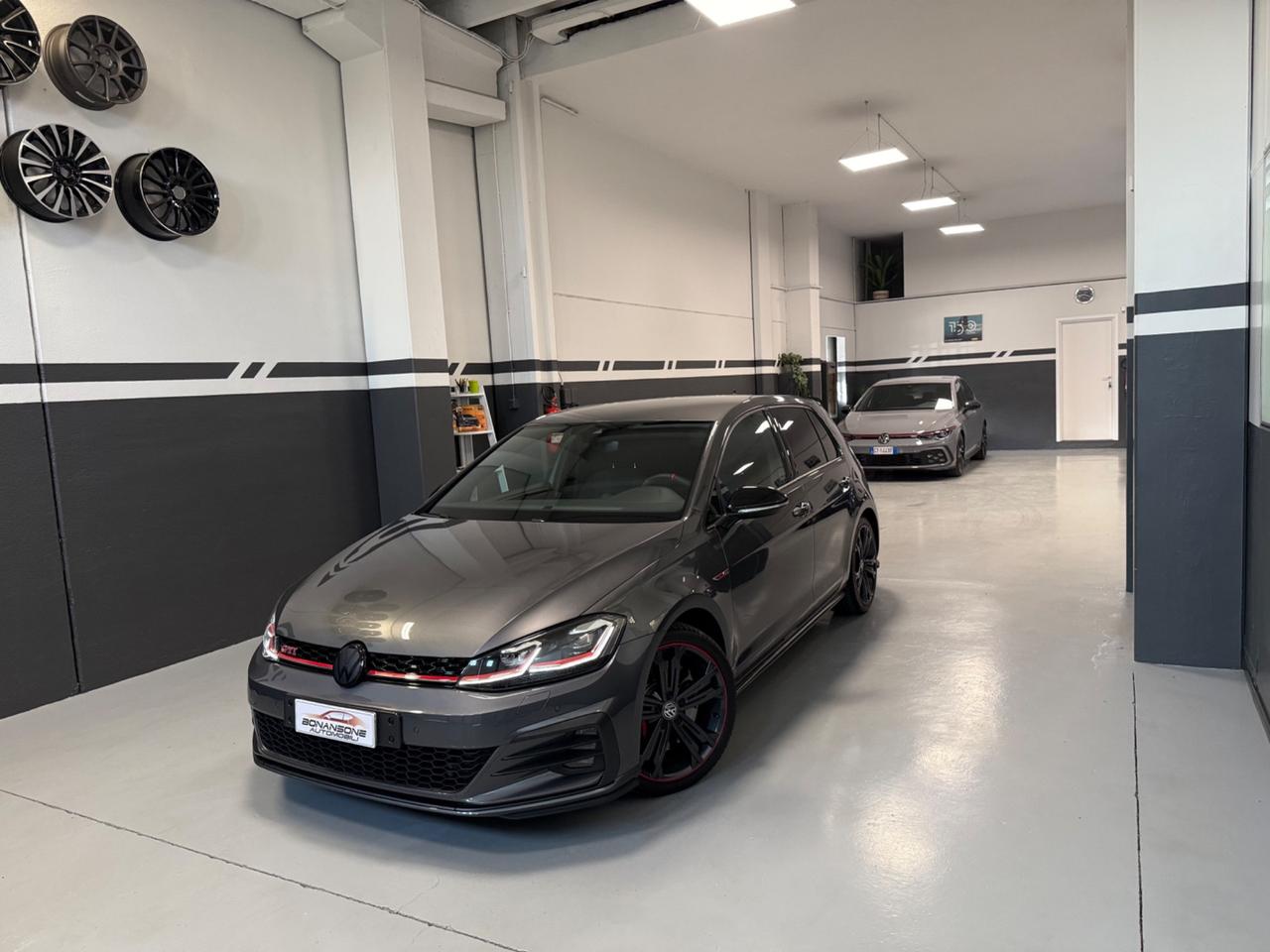 Volkswagen Golf GTI Performance 2.0 245 CV TSI DSG 5p. BMT