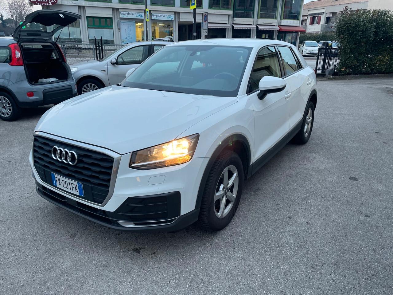 Audi Q2 1.6 TDI Business