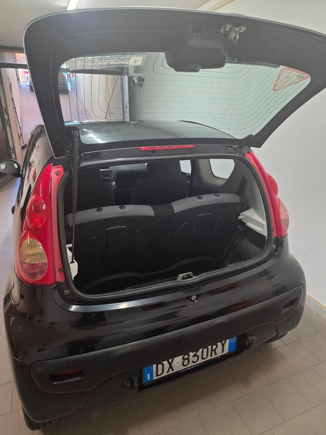 Peugeot 107 1.0 68CV 3p. Desir