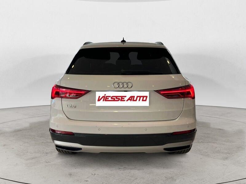 Audi Q3 1.5 35 TFSI Business Advance S Tronic