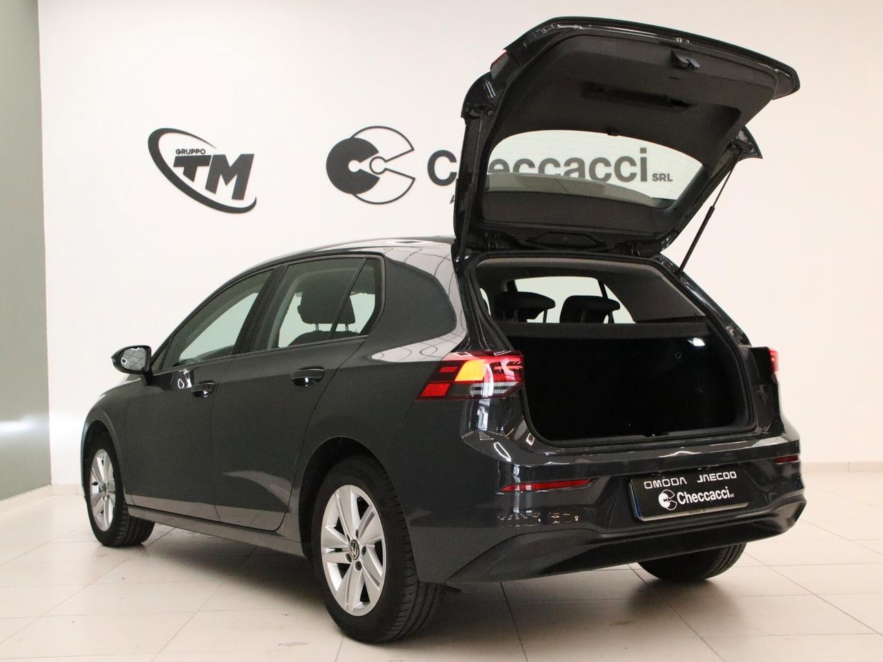 Volkswagen Golf, VIII 2020 1.0 tsi evo Life 110cv NEOPATENTATI *IVA ESPOSTA*