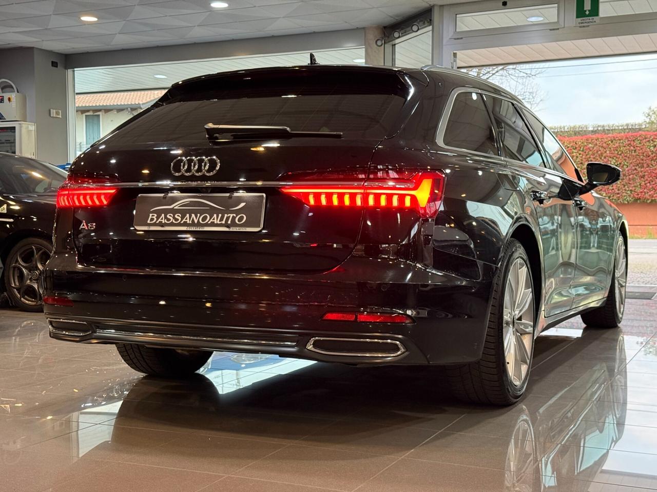 Audi A6 Avant 40 2.0 TDI S tronic Business Design