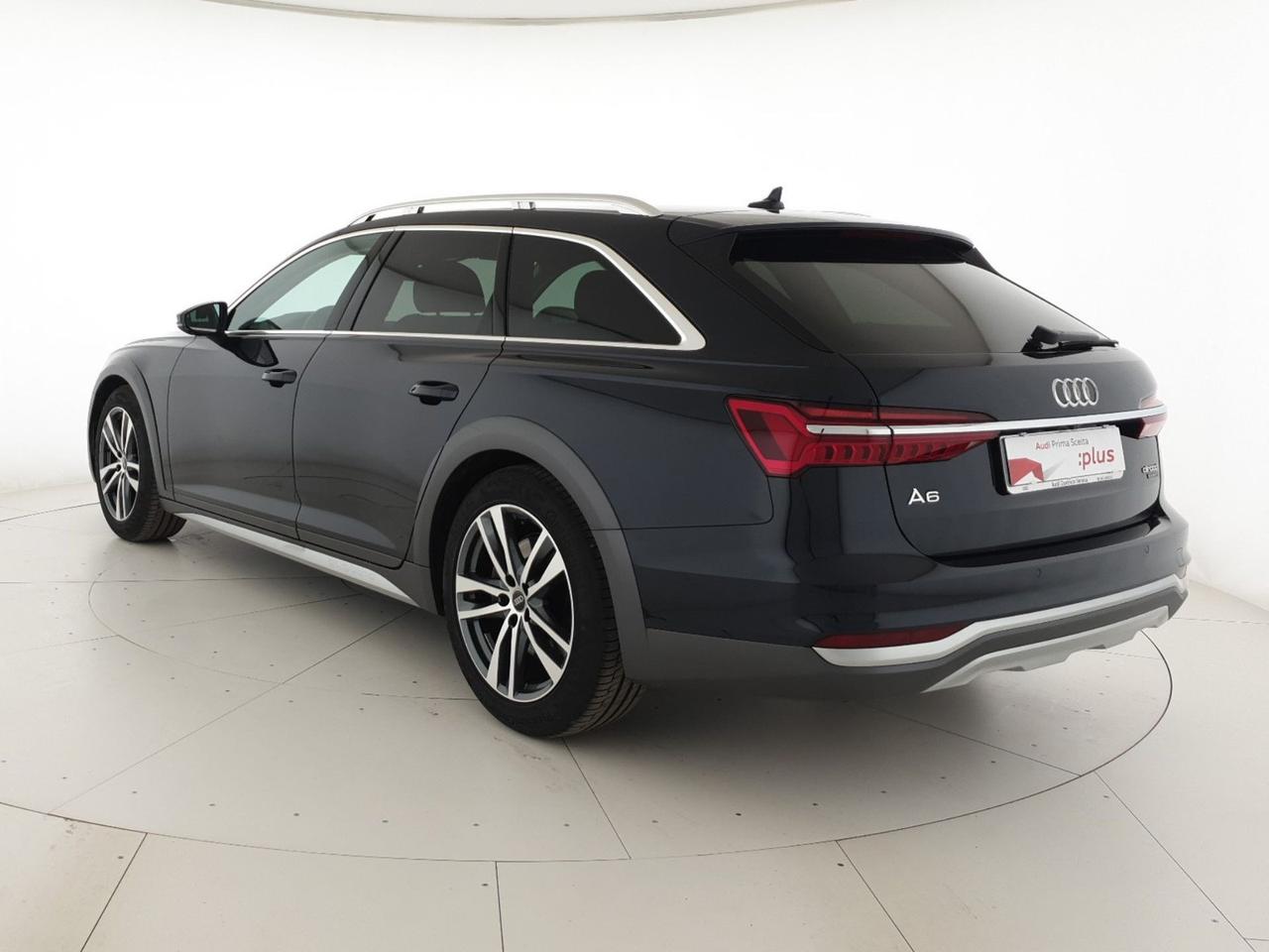 40TDI 204CV quattro S tronic Business Advanced