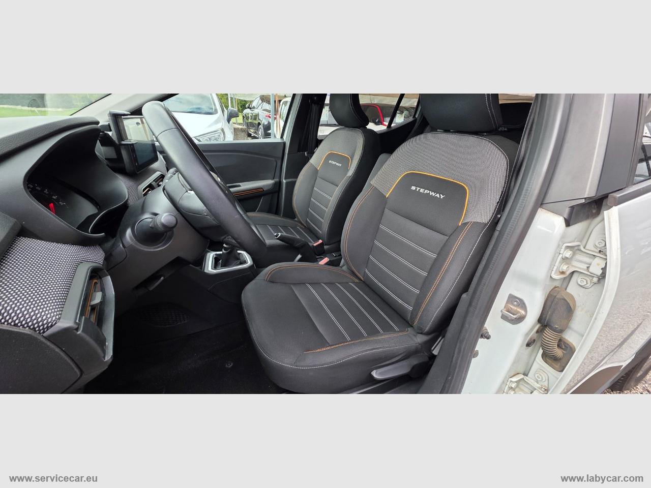 DACIA SanderoStepway1.0TCe100 ECO-G 15th Anniv