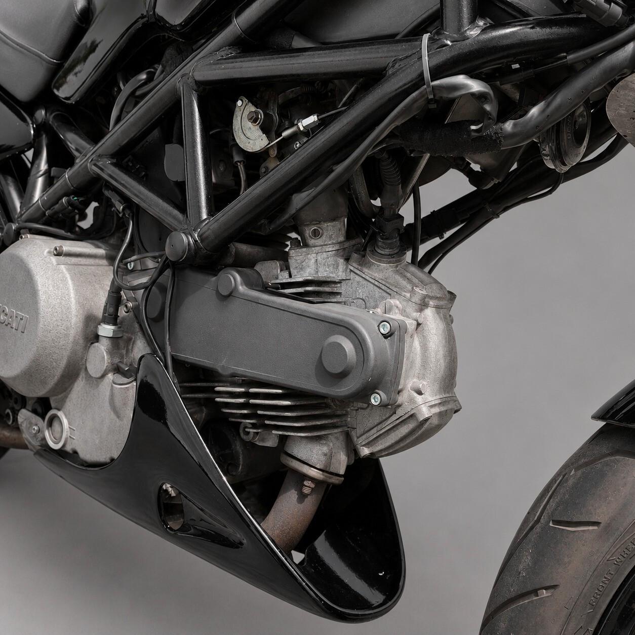 Ducati Monster 620 Dark
