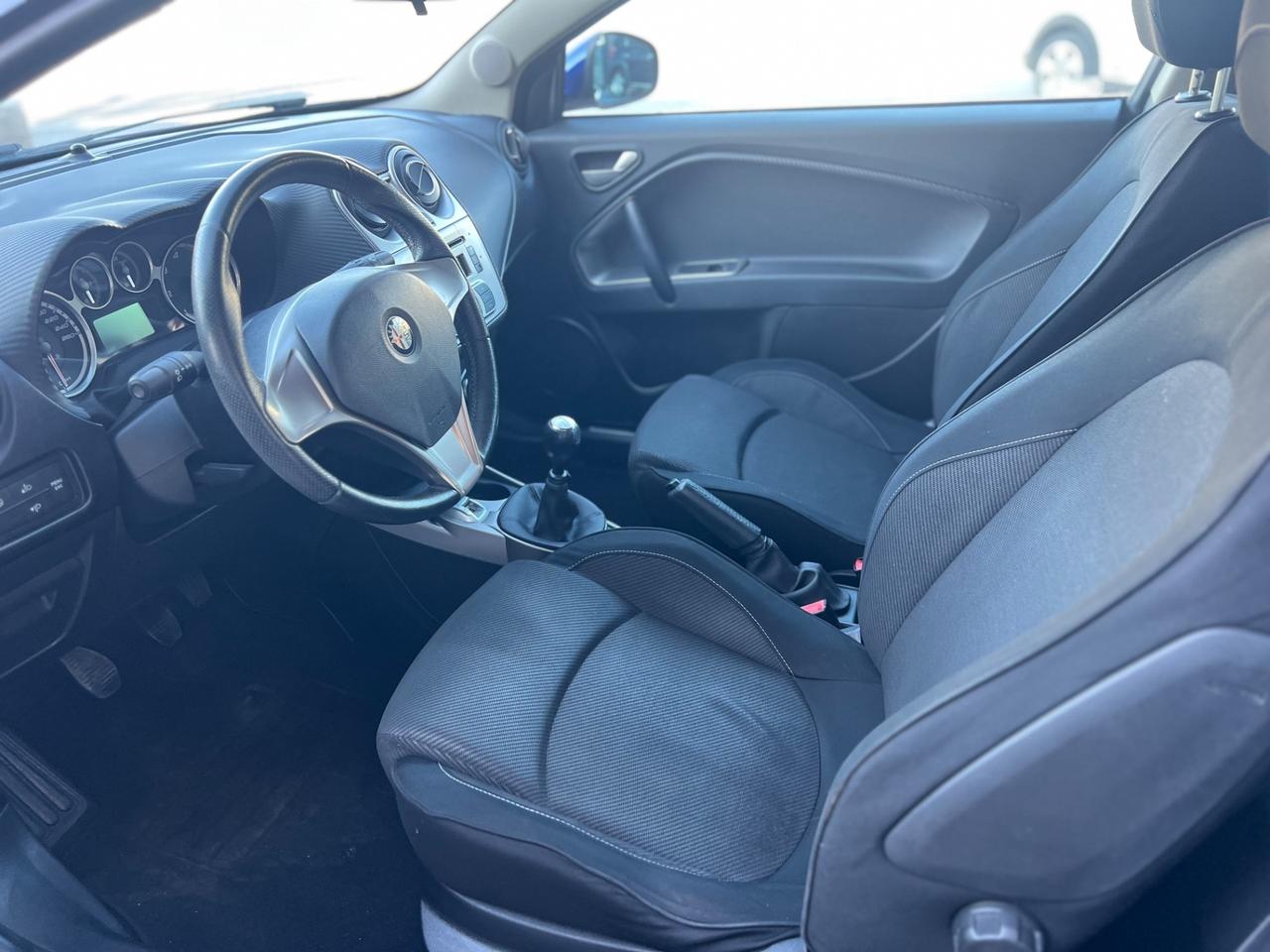 Alfa Romeo MiTo 1.3 JTDm-2 95 CV S&S Distinctive Sport Pack