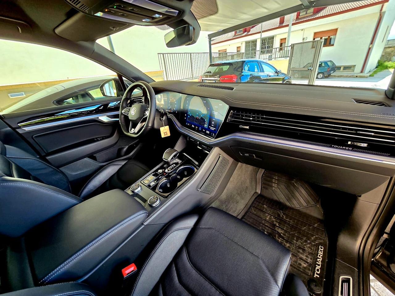 VOLKSWAGEN TOUAREG 3.0 TDI 286cv R-LINE RESTYLING
