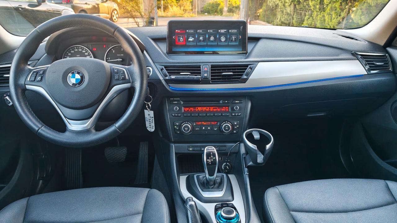 Bmw X1 sDrive18d X Line