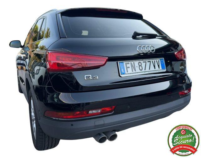 AUDI Q3 2.0 TDI 120 CV Business