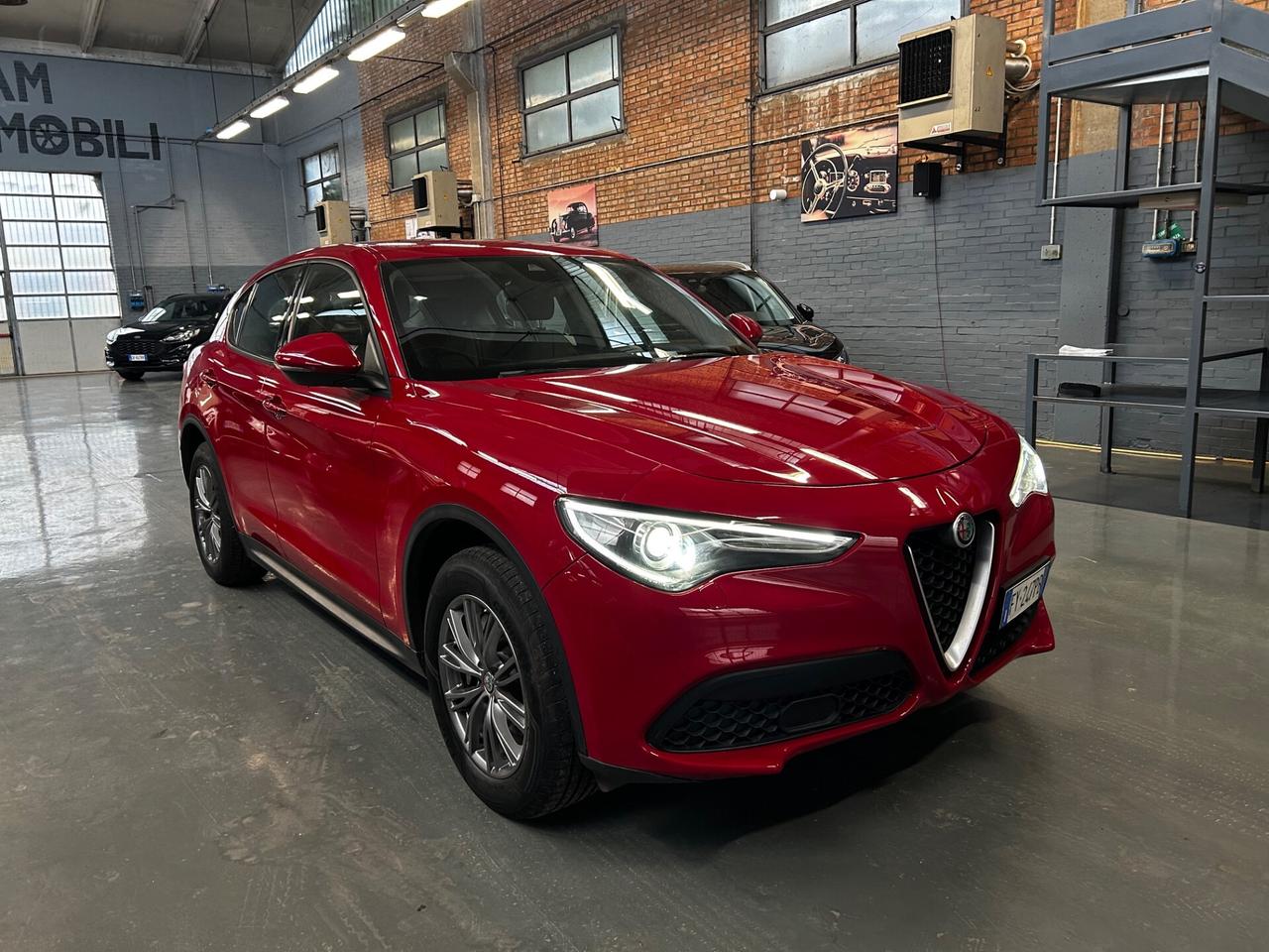 Alfa Romeo Stelvio 2.2 Turbodiesel 190 CV AT8 Q4 Super