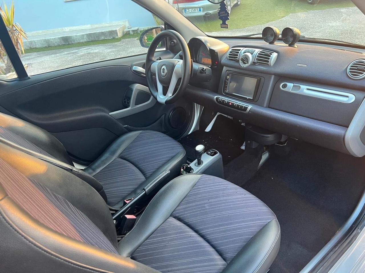 Smart ForTwo 1000 52 kW MHD cabrio pulse