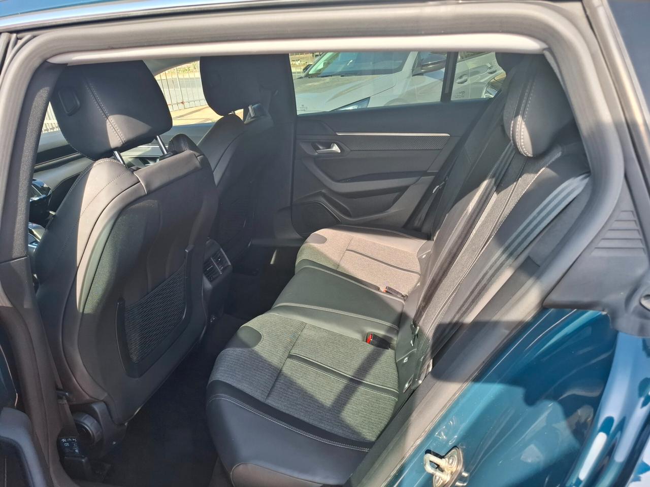 Peugeot 508 BlueHDi 160 Stop&Start EAT8 SW Allure