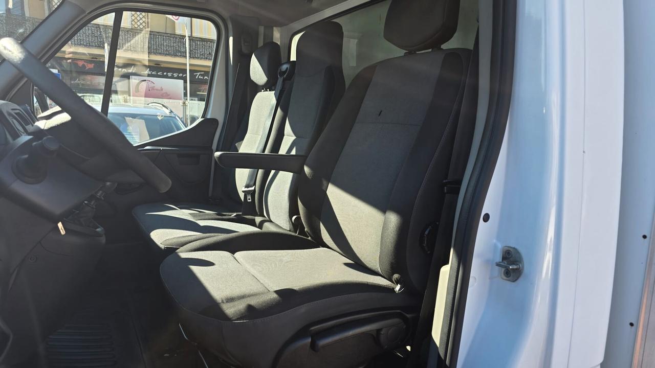 Renault Master T35 2.3 dCi/130 TP PM-SL-RG Cabinato Twin Turbo