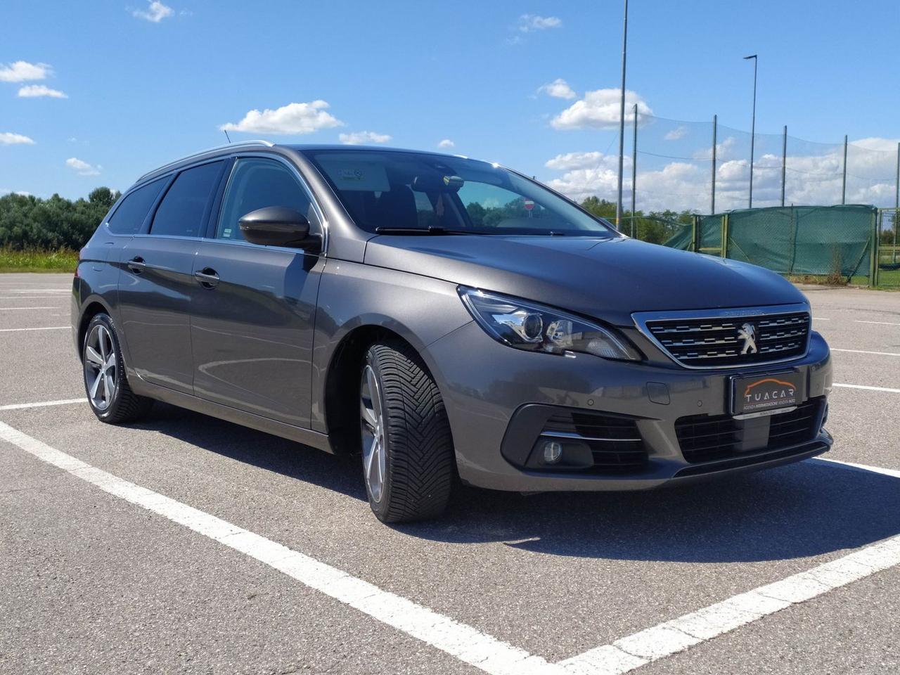 Peugeot 308 Tech Edition 1.5 Blue HDI 130 #6400