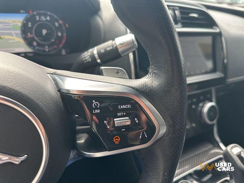 Jaguar XE 2.0 250 CV aut. R-Dynamic S