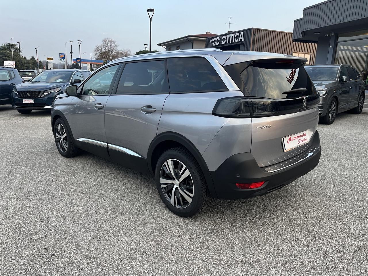 PEUGEOT 5008 1500 HDI 130 CV AUTOM. 7 POSTI