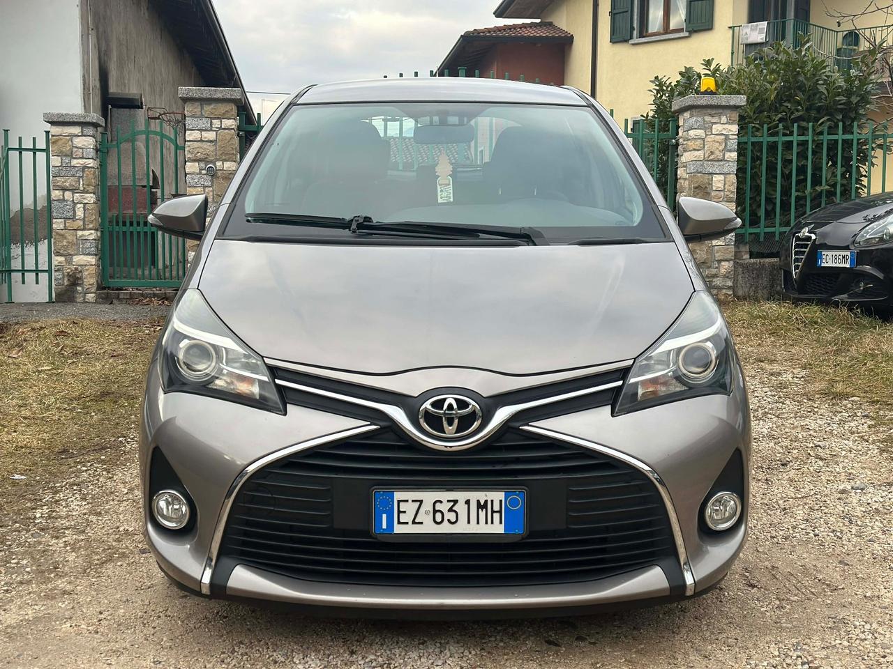 Toyota YARIS 1.0 5P ACTIVE NEOPAT KMCERT GARANZ