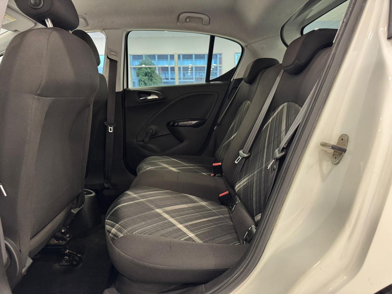 Opel Corsa 1.4 90CV GPL Tech 5 porte b-Color