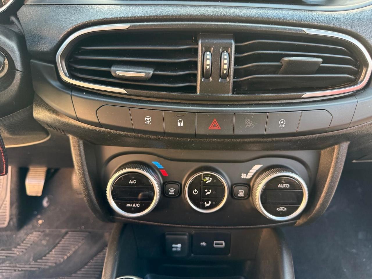 Fiat Tipo 1.3 Mjt S&S 5 porte City Cross