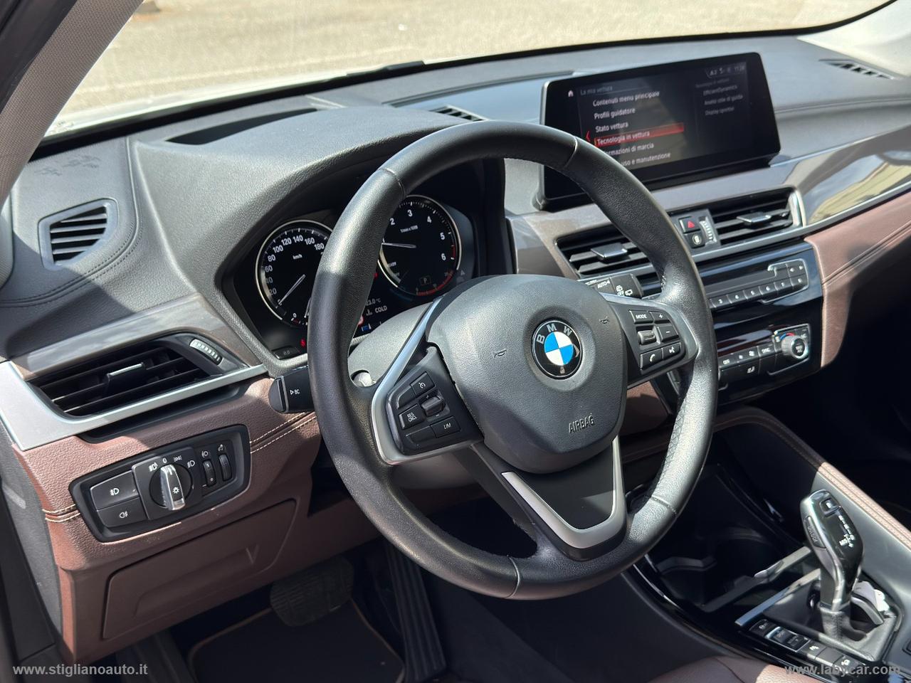 BMW X1 xDrive20d xLine Head Up Display Tetto