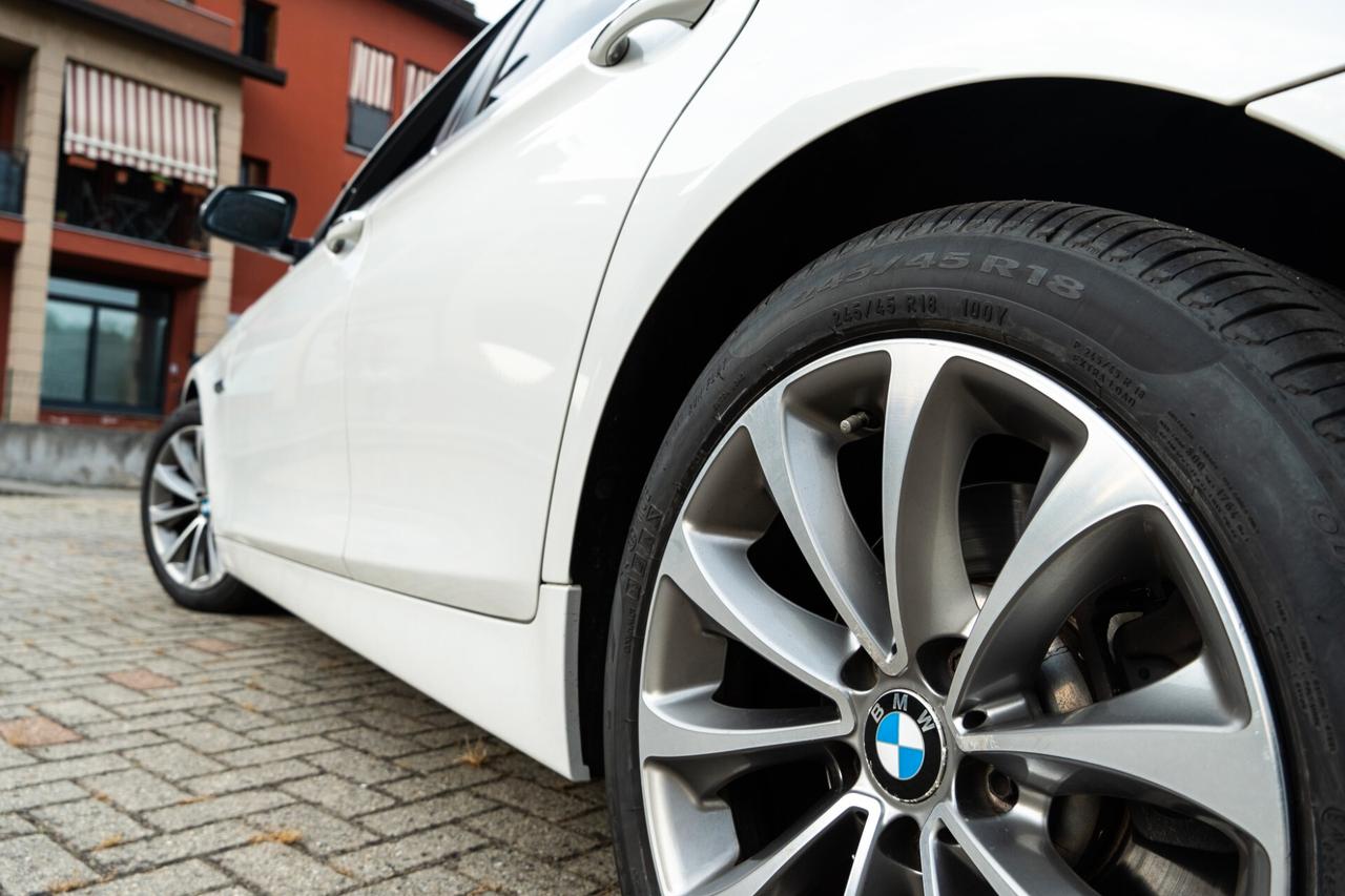 BMW 530d xDrive Luxury Steptronic - 2015