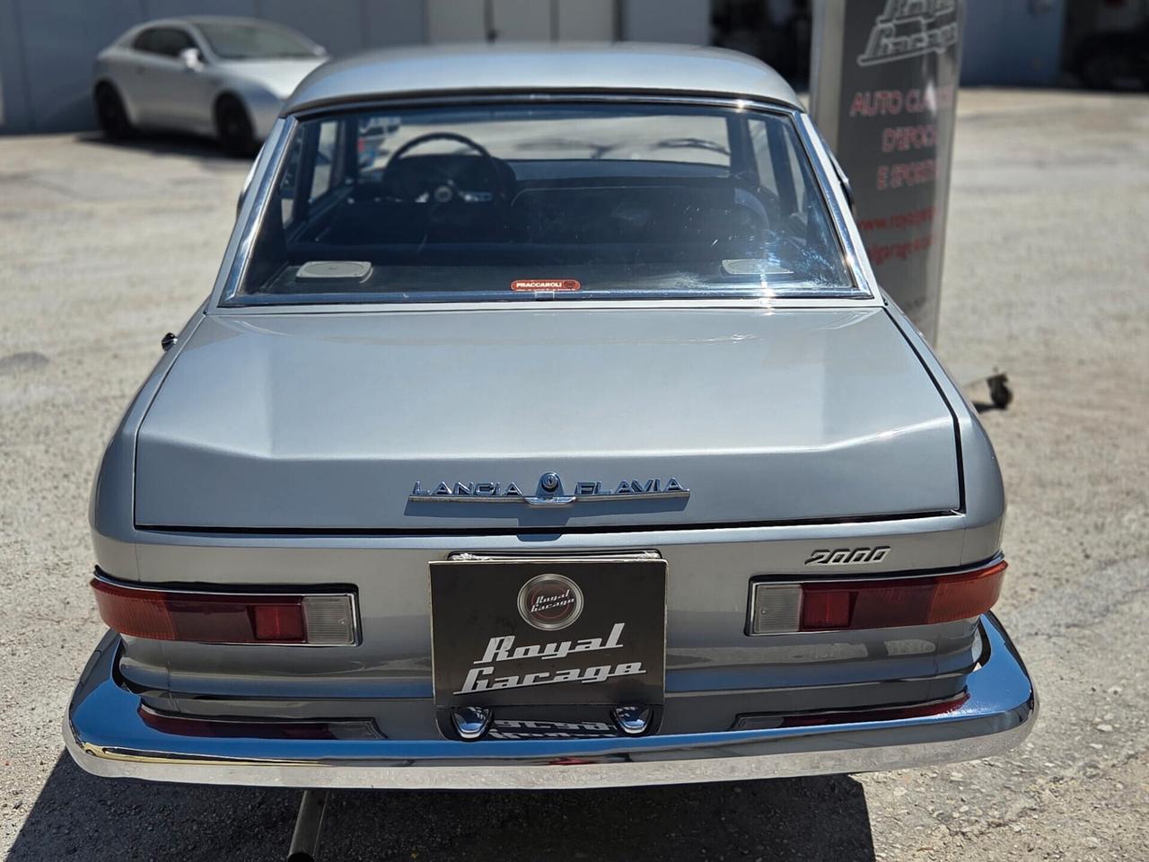 Lancia Flavia COUPÈ 2.000 PINIFARINA CARBURATORI