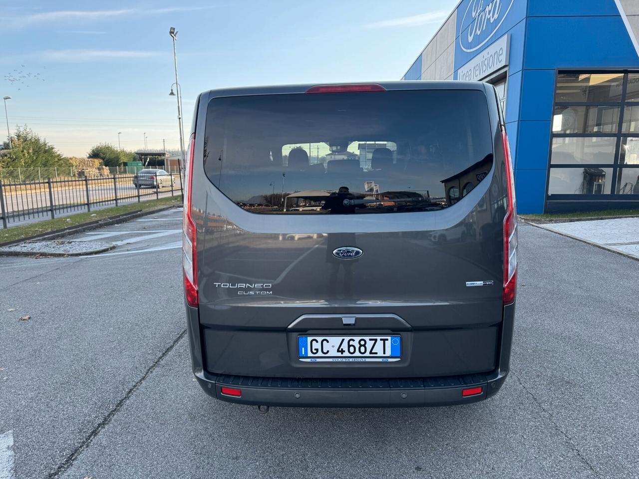 Ford Tourneo Custom Tit. 2.0 EcoB.-Hybrid 130CV 8p