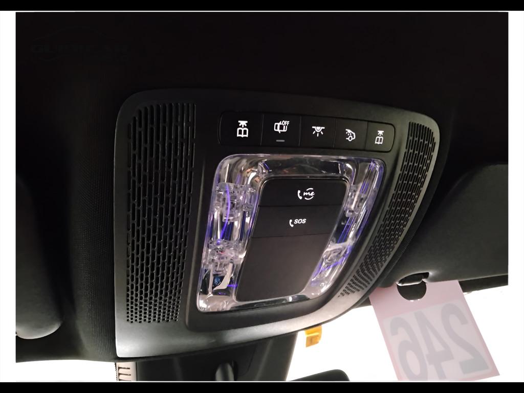 Mercedes-Benz GLB - X247 2019 - GLB 200 d Premium Easy Tech auto