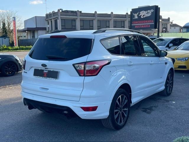 Ford Kuga 2.0 TDCI 150 CV S&S 4WD ST-Line