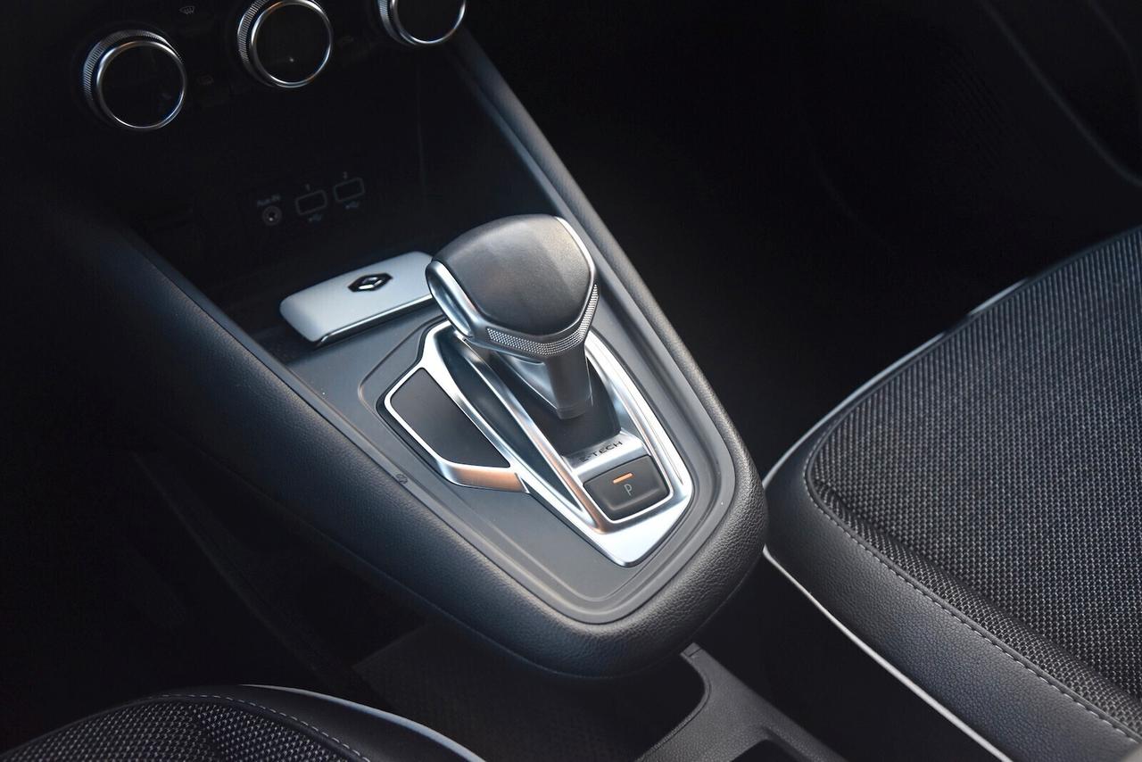 Renault Captur Plug-in Hybrid E-Tech 160cv Intens