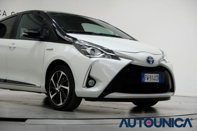 TOYOTA Yaris 1.5 HYBRID 5 PORTE TREND WHITE EDITION