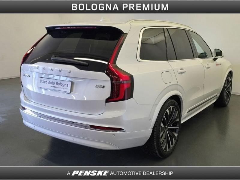 Volvo XC90 B5 AWD automatico 7 posti Ultra Bright