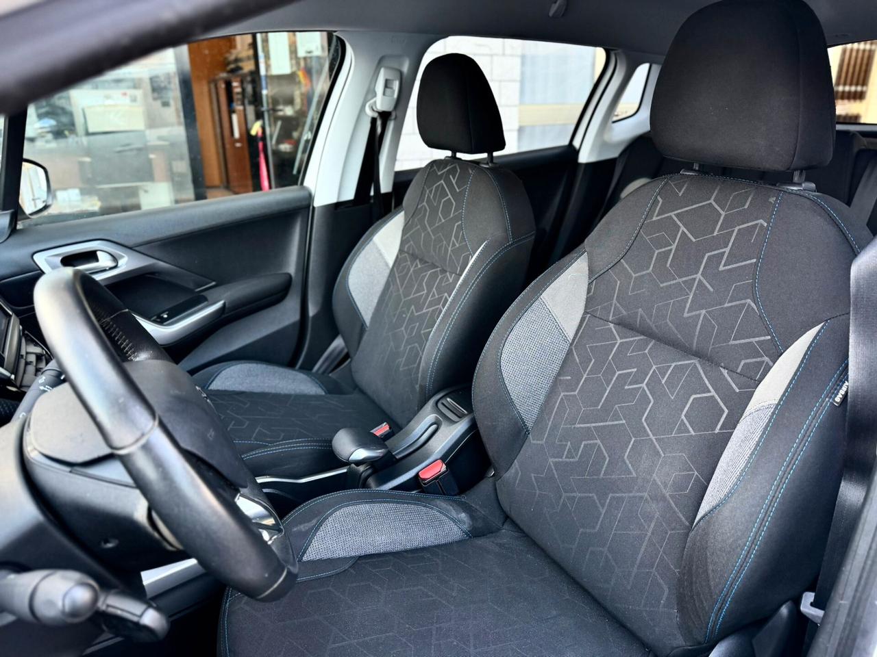 Peugeot 2008 PureTech 82 S&S Style