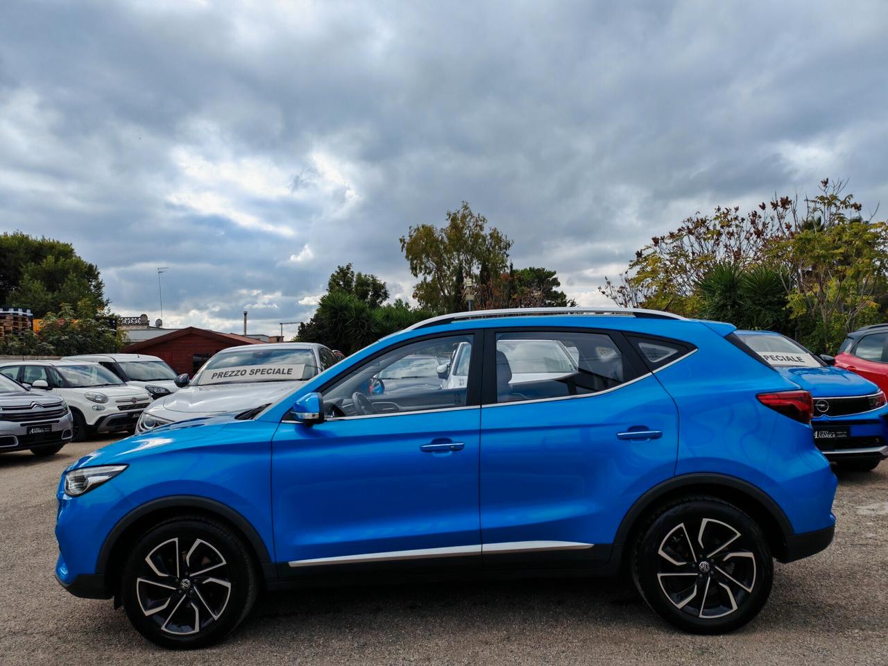 Mg ZS 1.0T-GDI tetto pelle navig cam Luxury