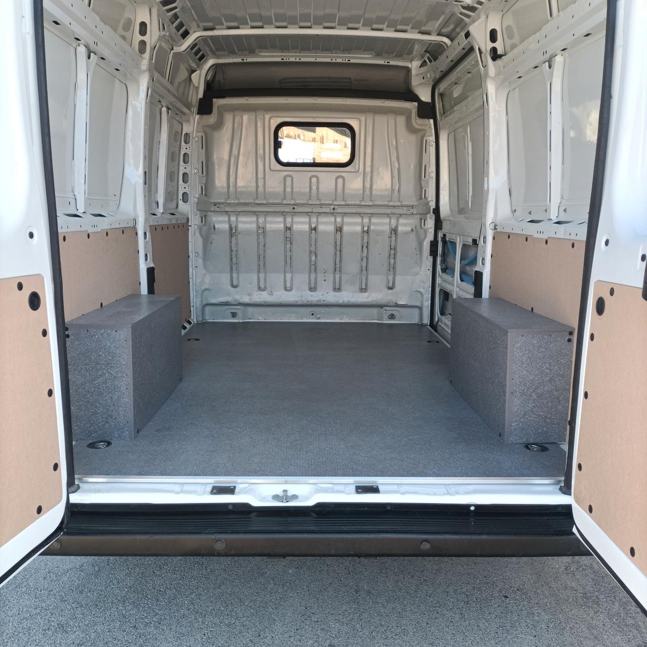 Peugeot Boxer 2.0 HDI 130cv