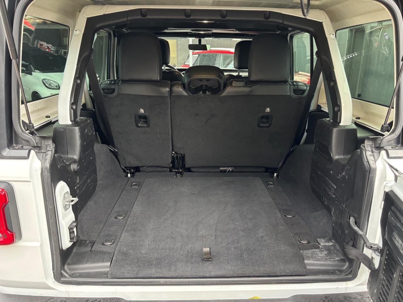 Jeep Wrangler 2.2 Mjt II Sport