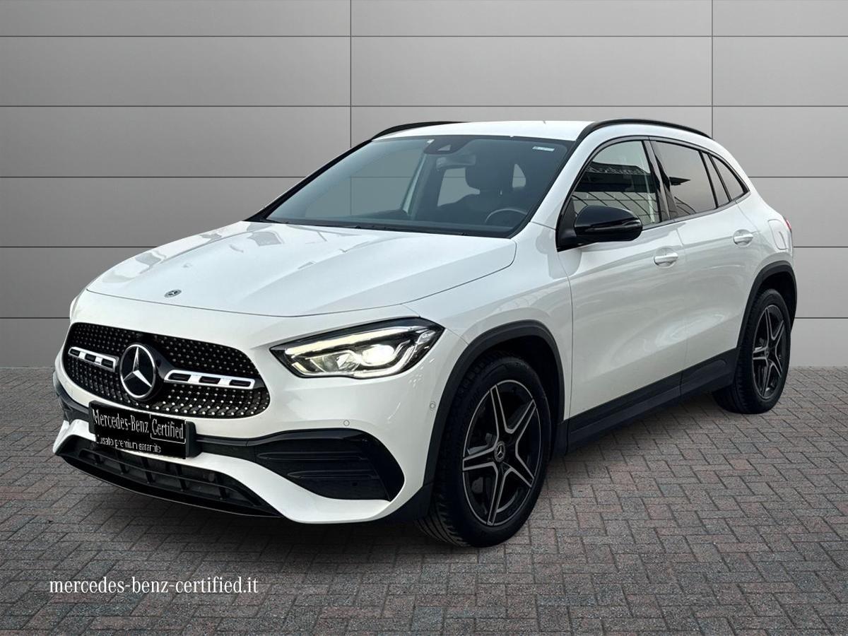 Mercedes-Benz GLA 200 d Premium auto