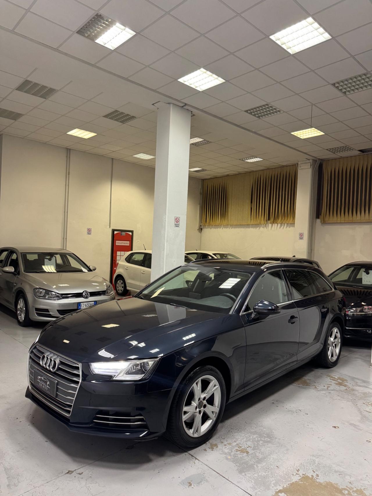 Audi A4 2.0 TDI 122 CV S tronic line edition