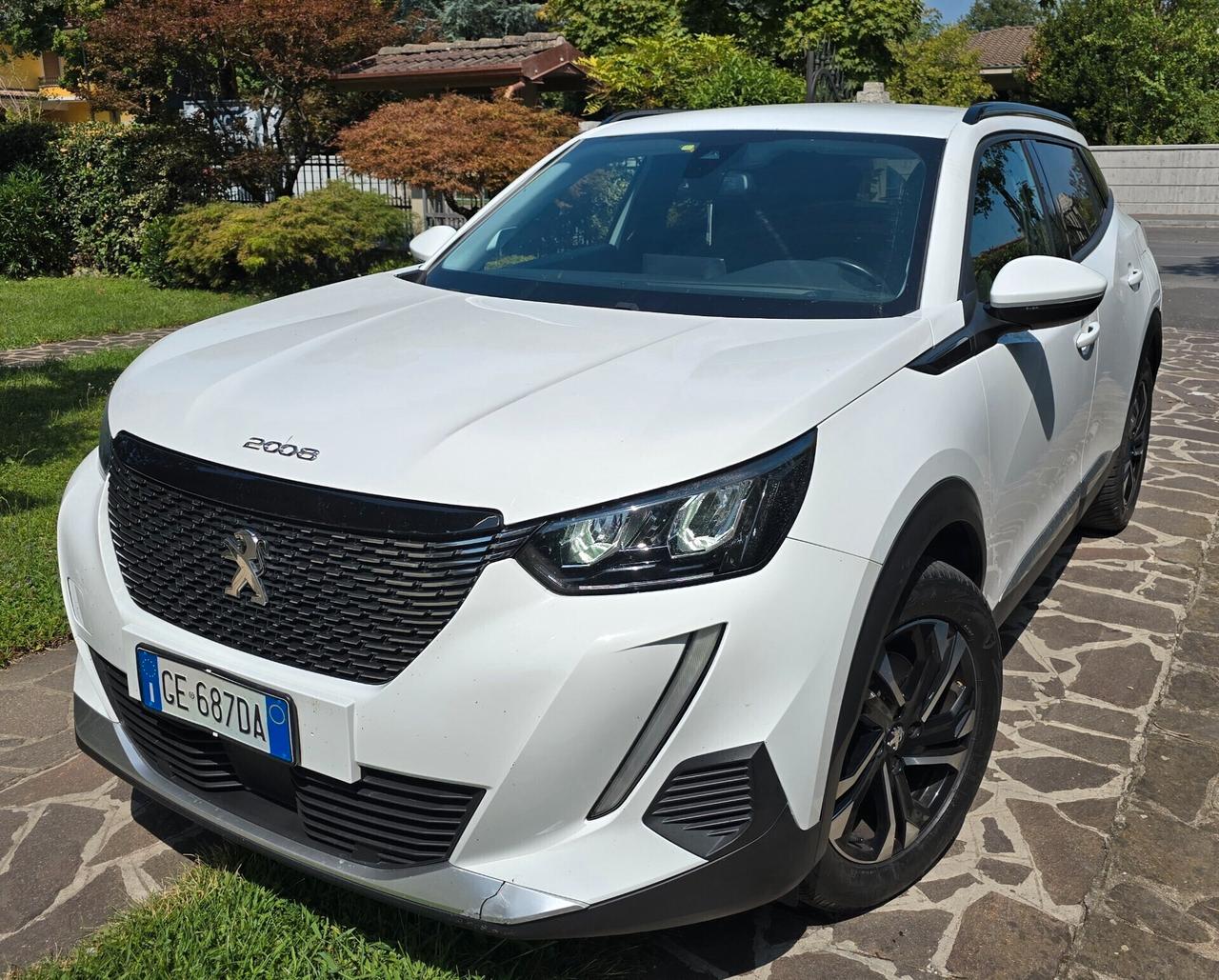 Peugeot 2008 BlueHDi 130 S&S EAT8 Allure Pack