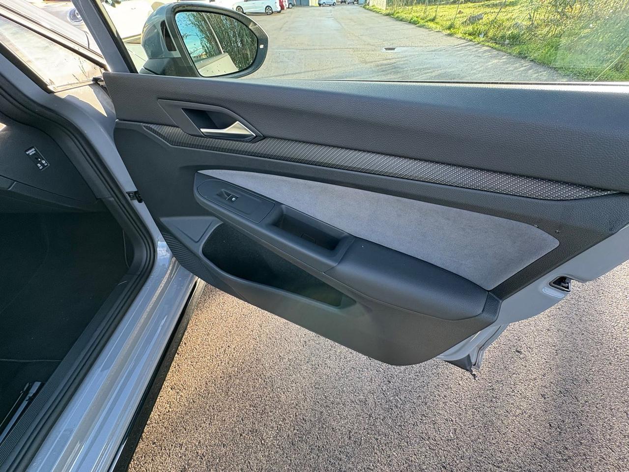 Volkswagen Golf 2.0 TDI R Line #7276