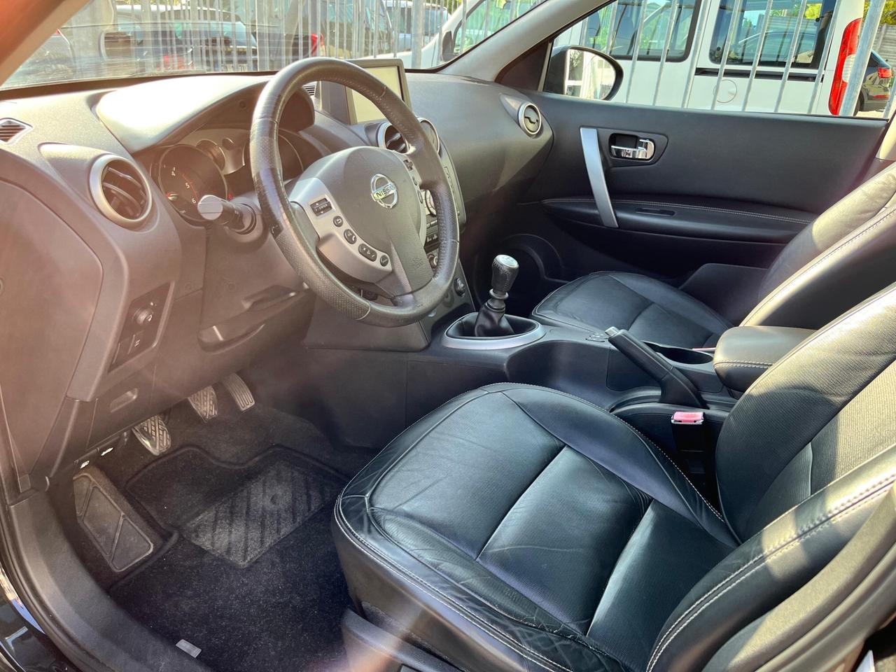 Nissan Qashqai 2.0 dCi DPF Tekna