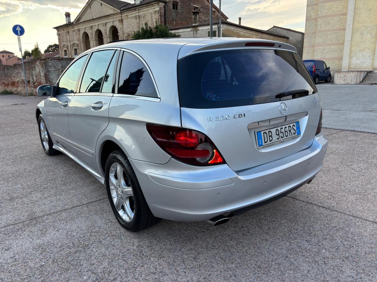 Mercedes-benz R 320 CDI cat 4Matic