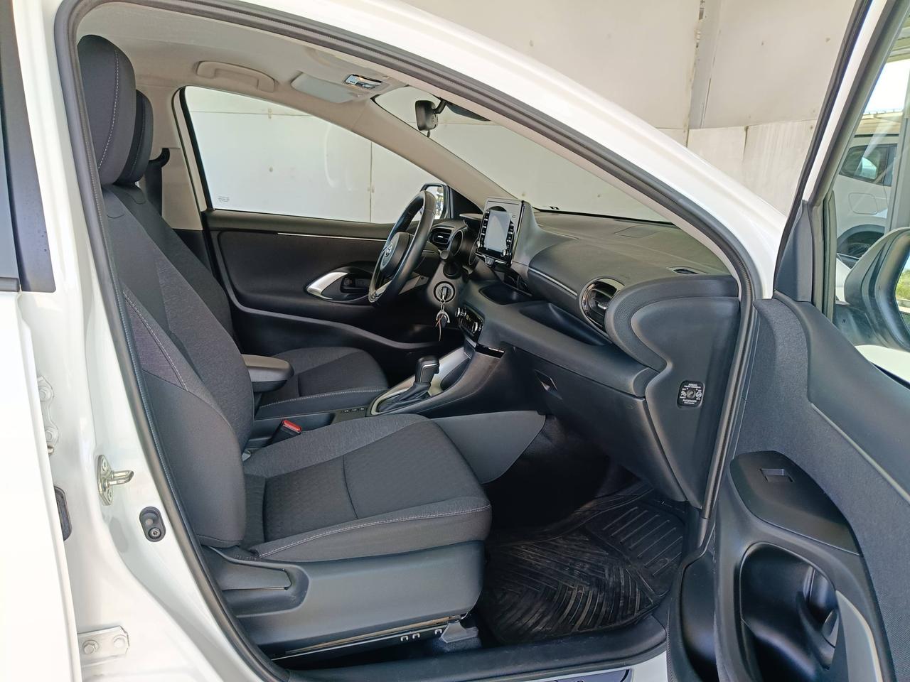 TOYOTA Yaris - MY'22