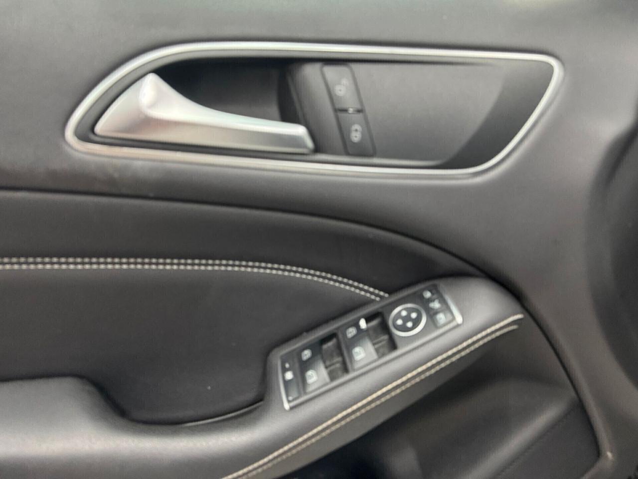 Mercedes-benz B 200 B 200 d Automatic Premium