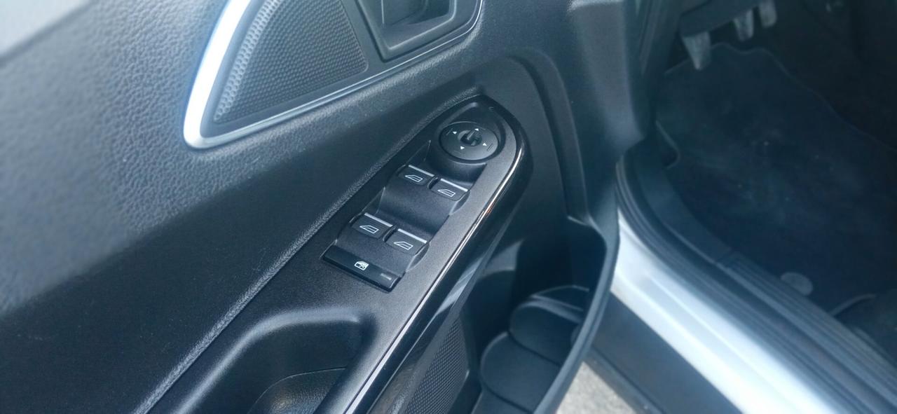 Ford B-Max TDCi Titanium SENZA BS PAGA