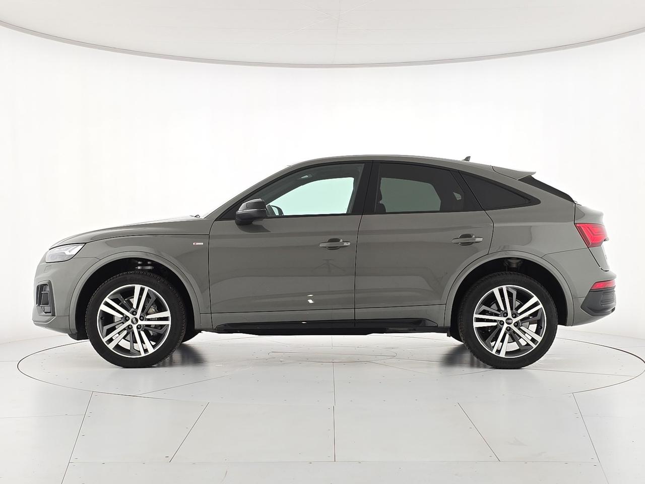 Audi Q5 sportback 40 2.0 tdi mhev 12v s line quattro s-tronic