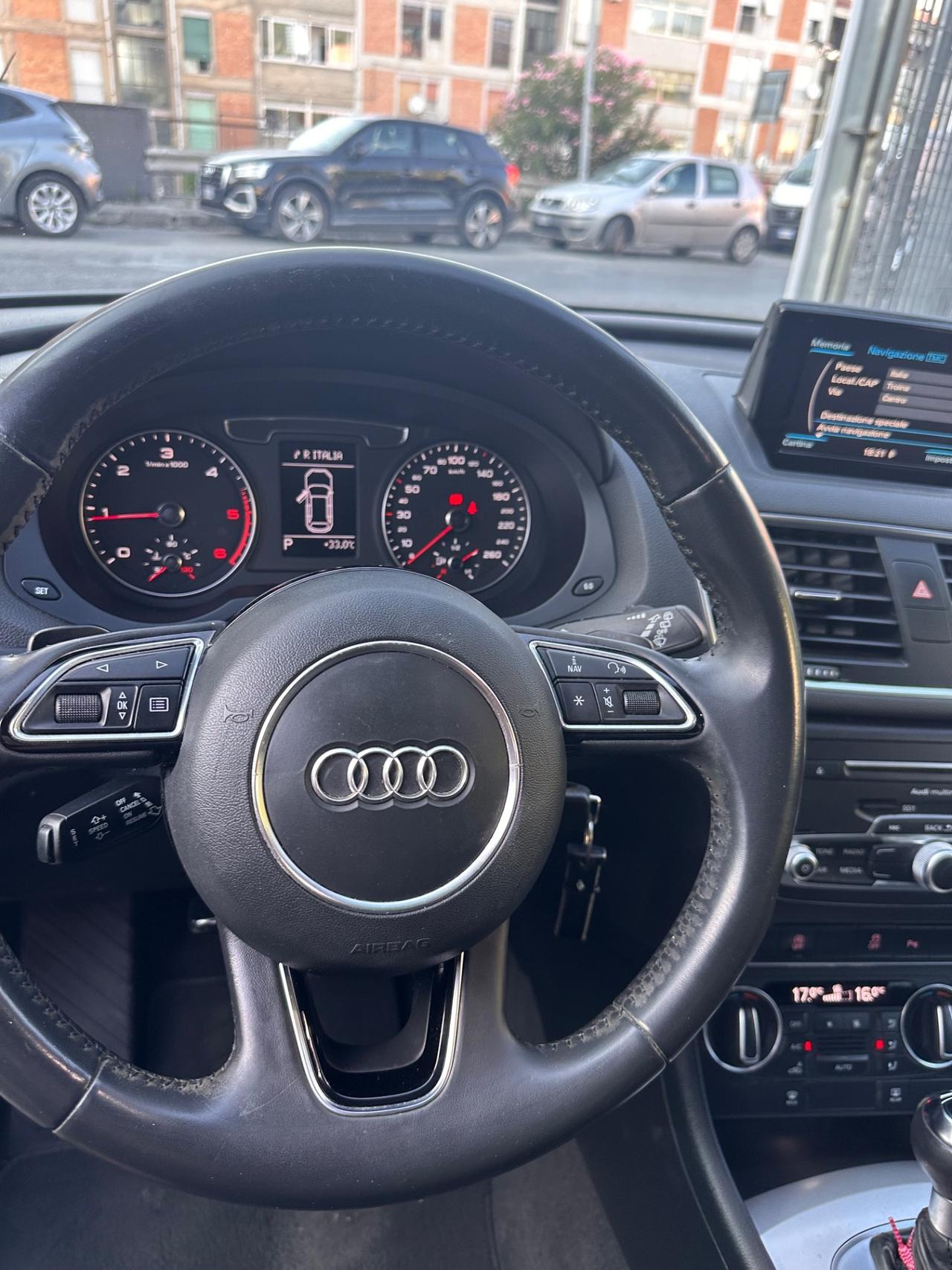 Audi Q3 2.0 TDI 120 CV Sport