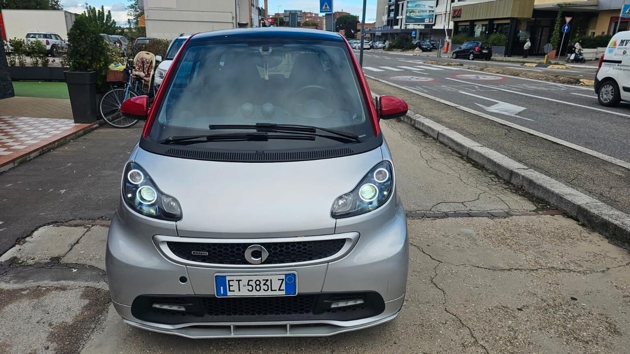 Smart ForTwo 1000 52 kW coupé pure PACCHETTO BRABUS NEOPATENTATI